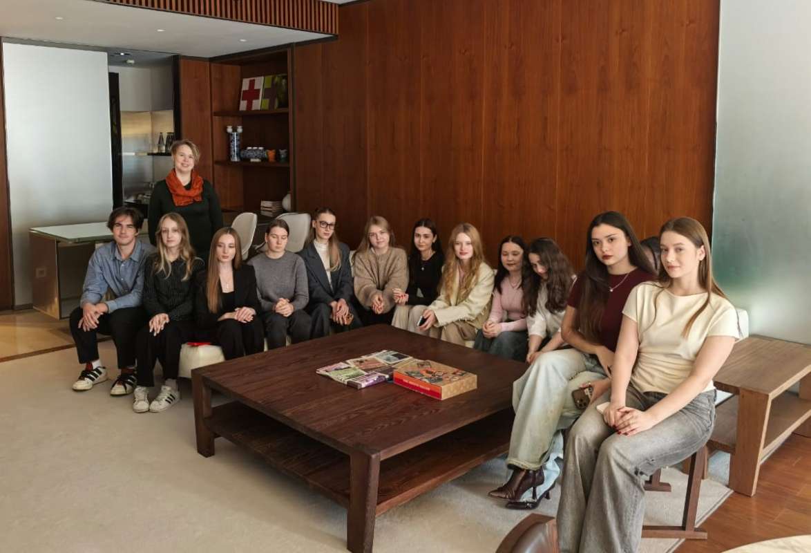 Студенты «Гостиничное дело» на экскурсии в гостинице SO/St. Petersburg