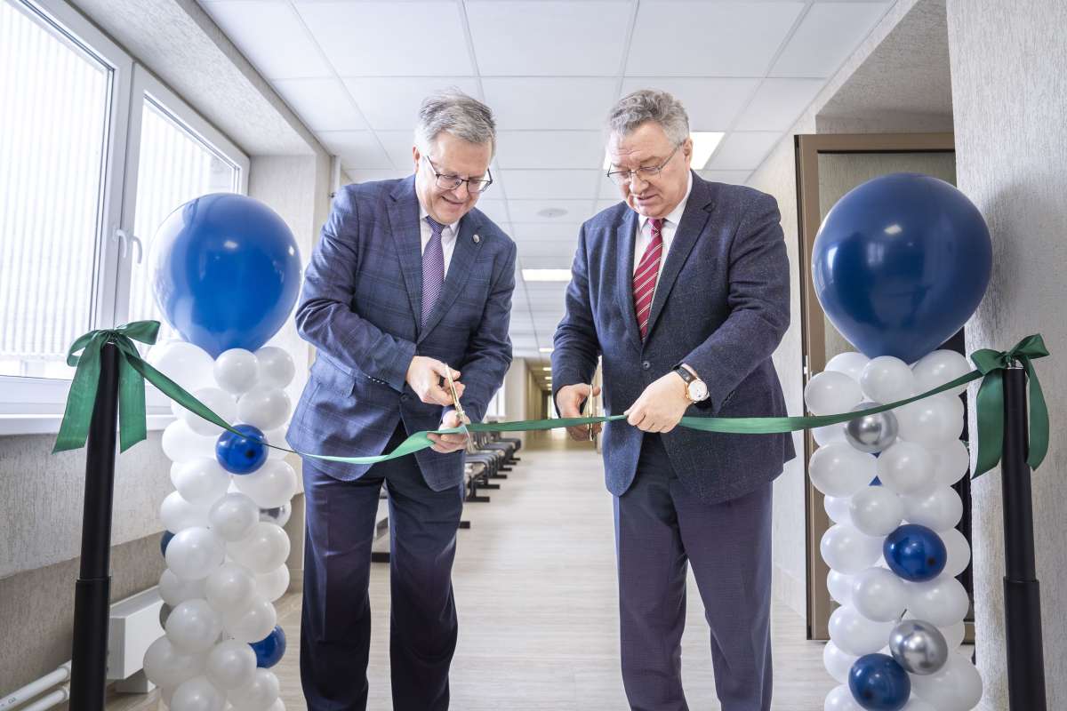 Интеграция науки и практики: открытие новых лабораторий ВШСиТ