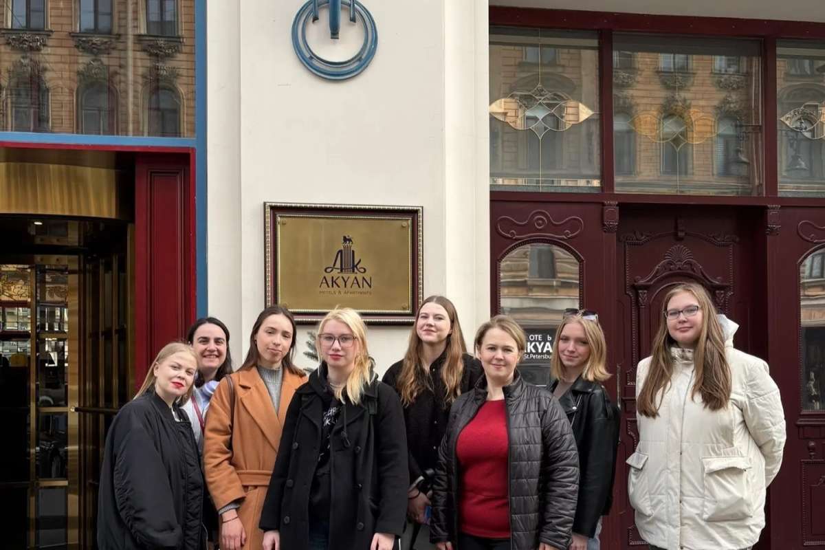 Студенты направления «Гостиничное дело» оценили гастропроекты и атмосферу отеля «Океан»