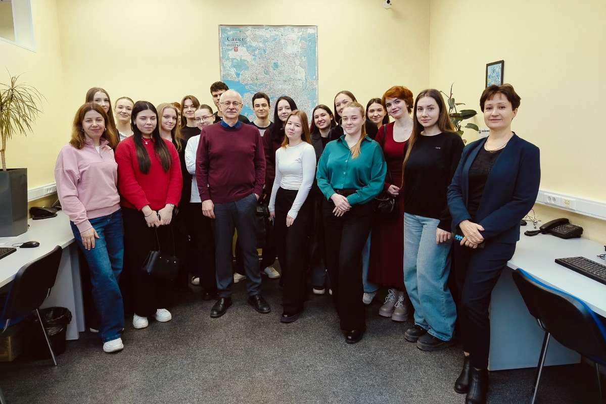 Студенты направления «Сервис» ВШСиТ погрузились в профессиональную среду в агентстве «Адвекс»